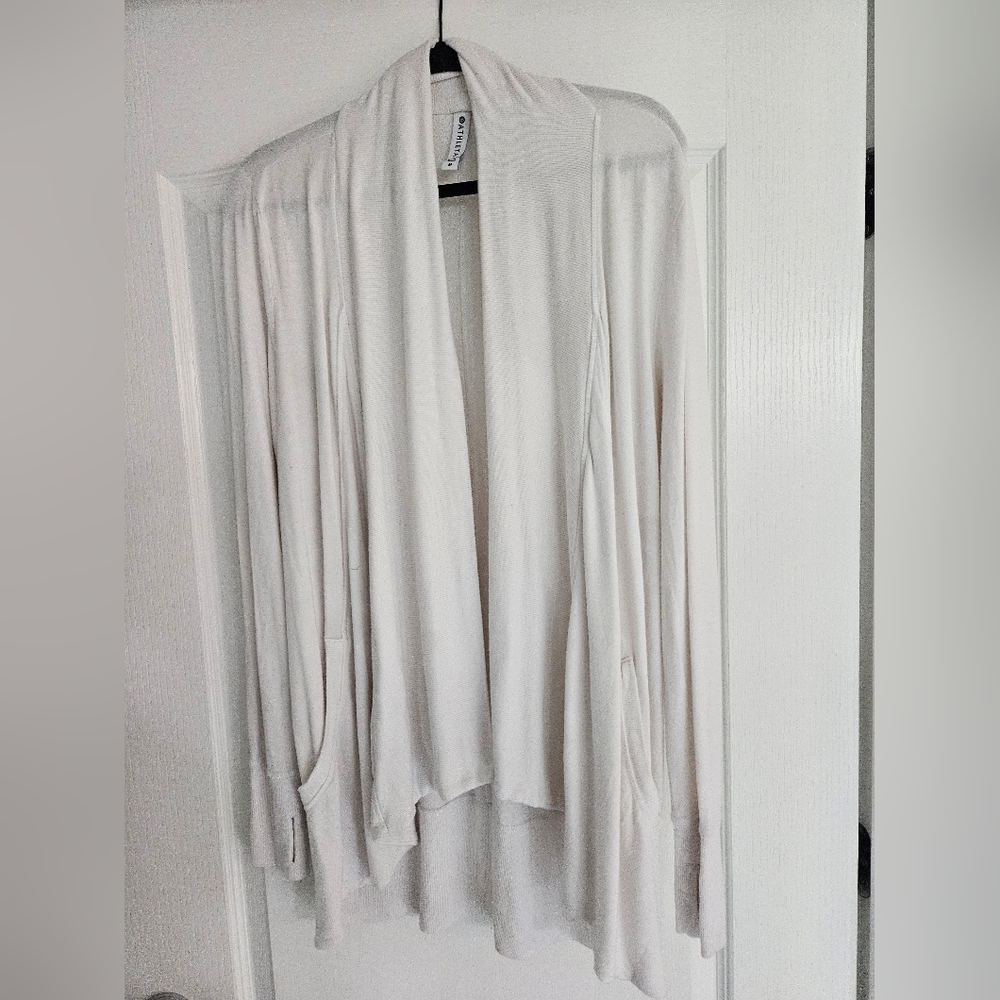 Athleta Pranayama Wrap - Medium White